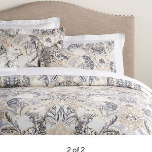 Pottery Barn Celeste new duvet king